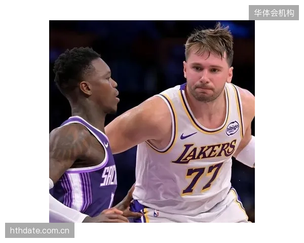 NBA等商业联盟的吹罚尺度争议，正在引发对比赛竞技纯粹性被商业娱乐秀侵蚀的担忧